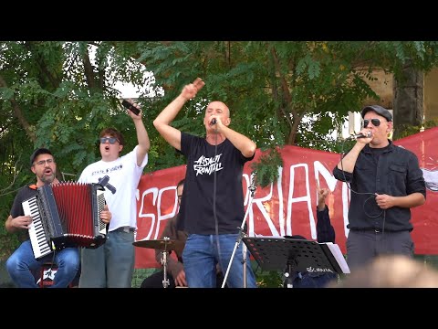 Assalti Frontali e il Muro del Canto - Il Lago Che Combatte (live al Lago Bullicante)