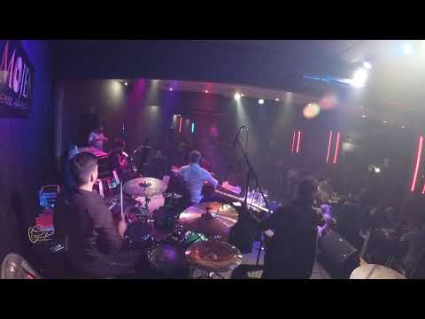 Aliyar Kinik Drum Cam / Özcan Türe - Deveyi Düzde Gördüm
