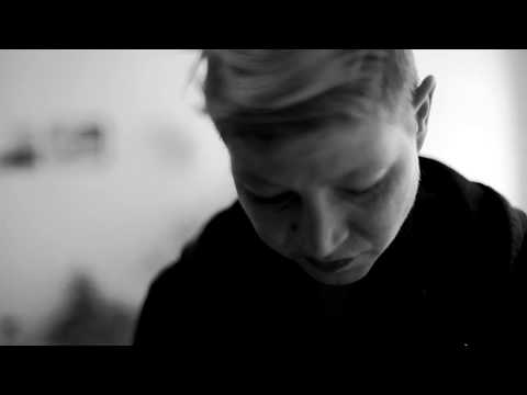 APOKALUEBKE - Luka Lübke - Küche gegen den Weltuntergang