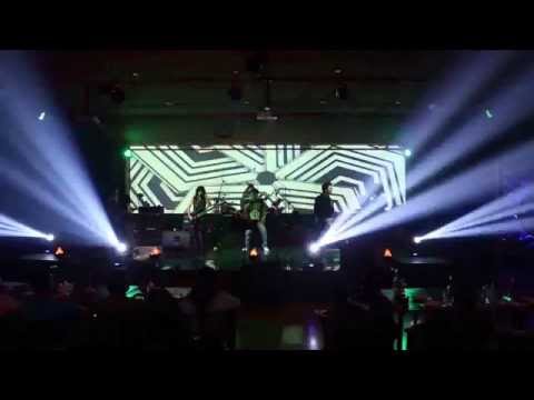 Pungu with Viky Sianipar Live Toba Rock " Tillo-tillo, Jamila, She's gone, I Remember You