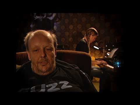 Frida Snell & Freddie Wadling - Flow my ashes (High Quality)