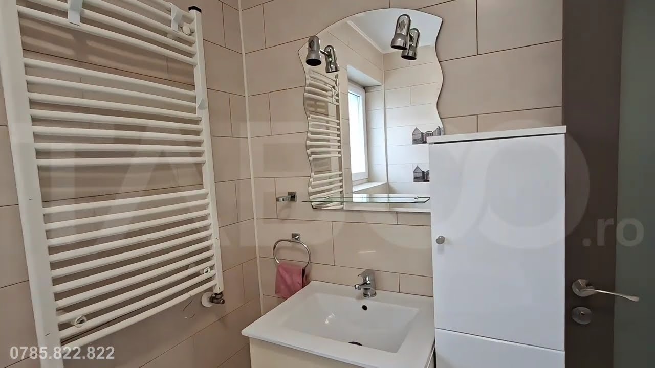 Apartament 3 camere de vanzare etaj 1 balcon 2 parcari Arhitectilor - Video