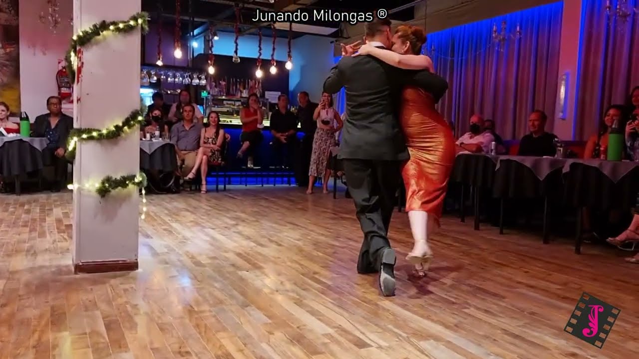 JONNY CARVAJAL & MARA OVIEDO || "QUE TIEMPO AQUEL DE AYER" (Milonga)