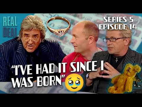A diamond ring with an... UNUSUAL... history 👀 | Dickinson's Real Deal | S5 EP14