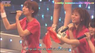 AKB48 - Hikoukigumo ~~ NHK Hall Concert 2009