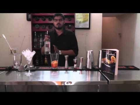 Tulleeho Cocktail Masterclass - Fresh Bronx