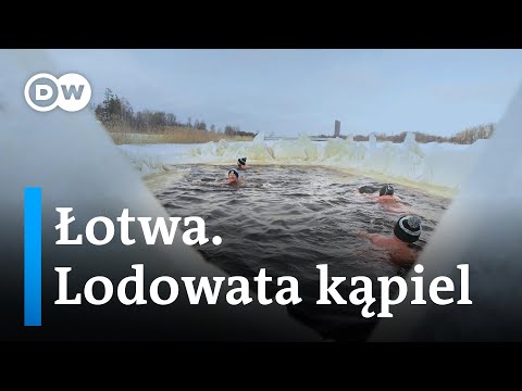 Łotwa. Lodowata kąpiel, czyli normalna zima Łotyszy
