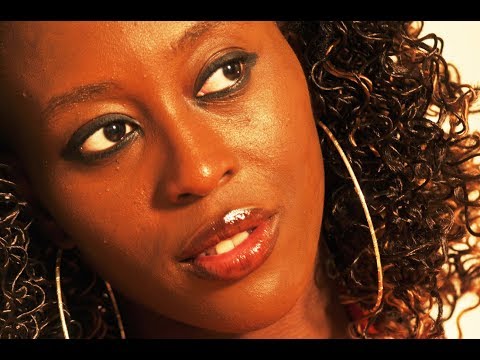 Yaye Demin   Monique Seka  Meiway Cover par Shiny Iris & John Teck