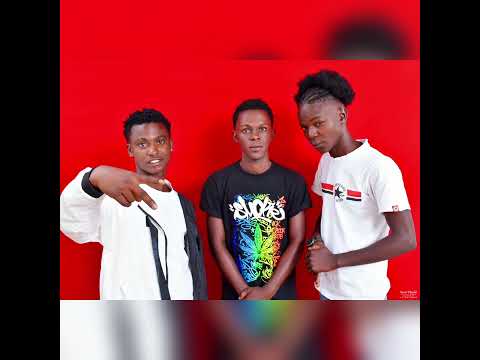 Artísta:Os_D_Rima Gênero: KuduroTítulo: paranóia produção Dj dixAno: 2k23Baixaki 👇