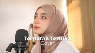 Download lagu Terpatah Terluka - Nabila Taqiyyah | Cover by Dinda mp3