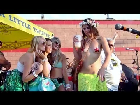 Hot Mermaids Invade Stage at Coney Island Rock Show