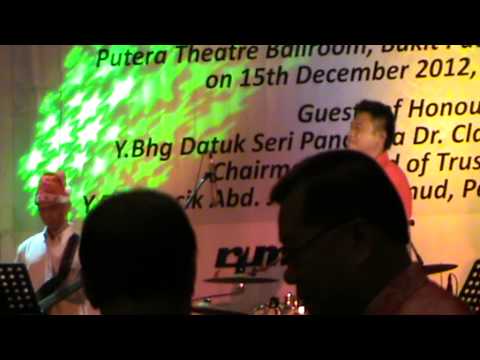 STEPHEN MASIL - TIMPU DITI KRISMAS