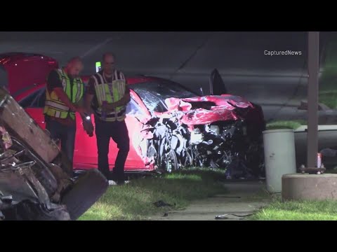 14-year-old, young woman dead in McHenry crash; teen charged with DUI