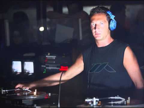 Mauro Picotto Live @ BBC Radio One In The Mix Show with Fergie (28.03.2003)