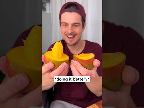 Do you know you can PEEL MANGO as Banana?😁Who did it better?🥭❤️ | How to open mango | CHEFKOUDY