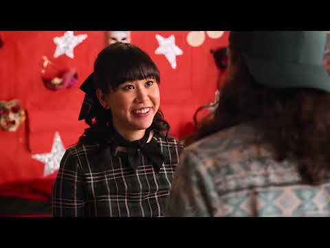 Never Have I Ever: Season 3 / Kissing Scenes — Eleanor and Trent (Ramona Young and Benjamin Norris)