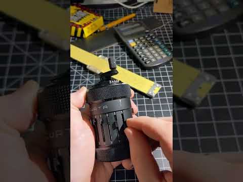 Using a Curta calculator