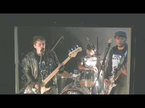 0044 CABINA DEL TERROR - MENTES DESTRUIDAS