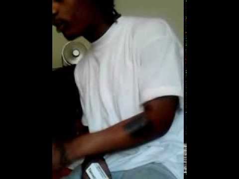 Lil Cheefa does a quick freestyle