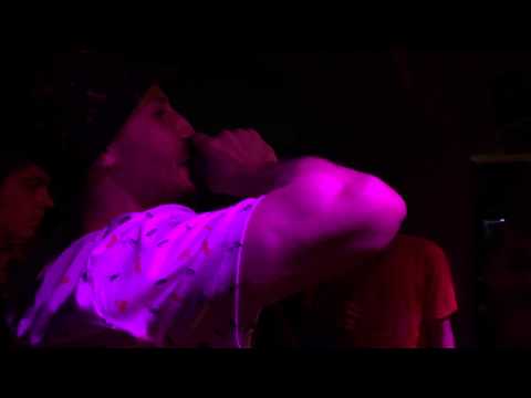 Battle Mc - Oliniutza&Psihotrop vs Neli&Cosmo (HangOver2015)