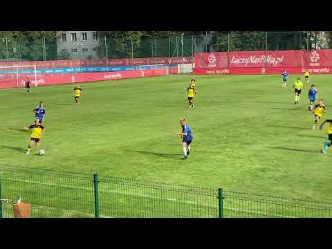 2010 II liga 4 kolejka KS ZWAR Międzylesie - KS Łomianki (1 połowa)