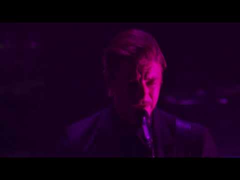 Interpol -  Everything Is Wrong (L'Olympia 2015)