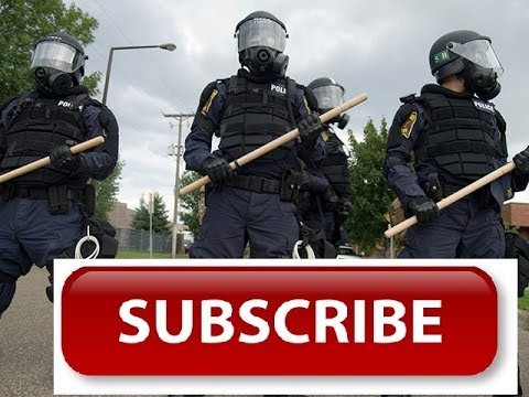 another cop Judge Dredd i am the law-Cop doesnt know the law