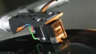 Deep House : Reel Soul & Byron Stingily feat.EL - Roy Davis Jr feat. Robert Owens