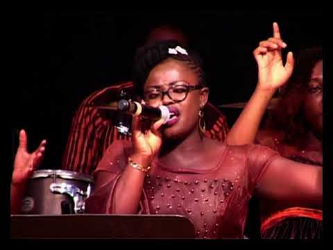 Ton Nom est Infiniment Grand