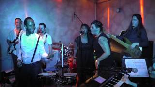 Malzeit Club Band feat  Inan Lima - Use somebody