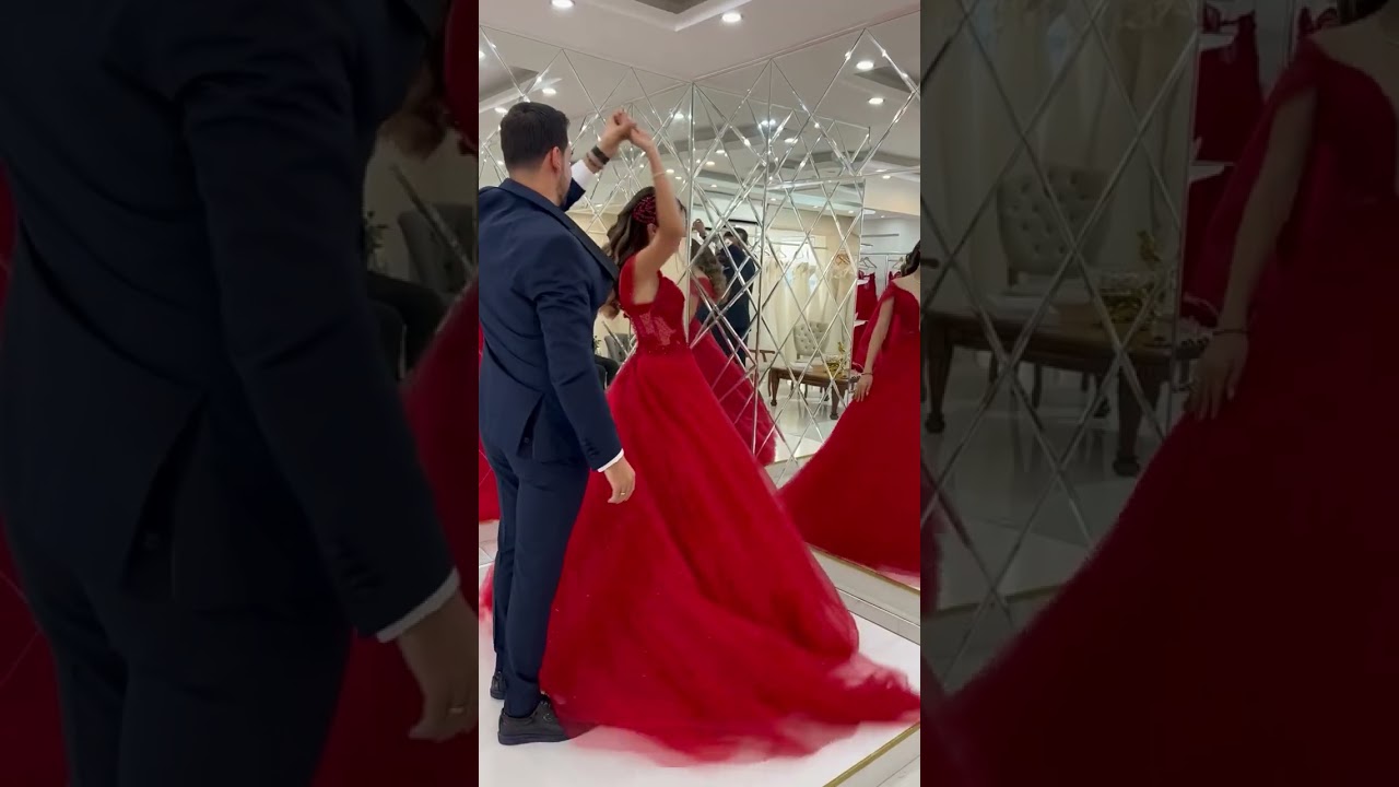 Watch Now Vestido de Noiva Vermelho #noivas #vestidodenoivas Vestido de Noiva Vermelho #noivas #vestidodenoivas