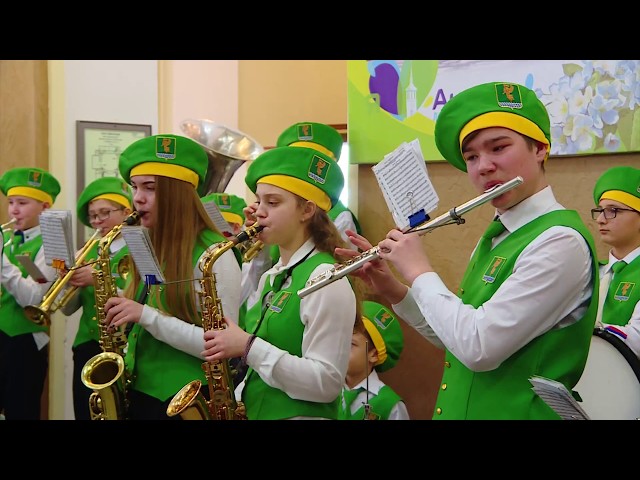 23 февраля празднуют не только военные