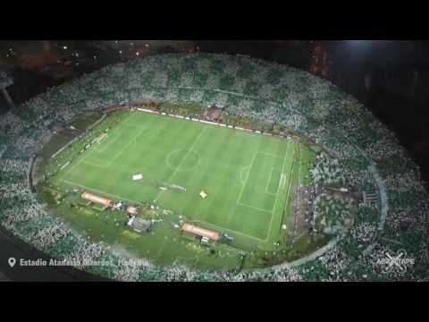 "Aerotape - Salida Atletico Nacional vs Sao Paulo Semifinales Copa Libertadores 2016" Barra: Los del Sur • Club: Atlético Nacional