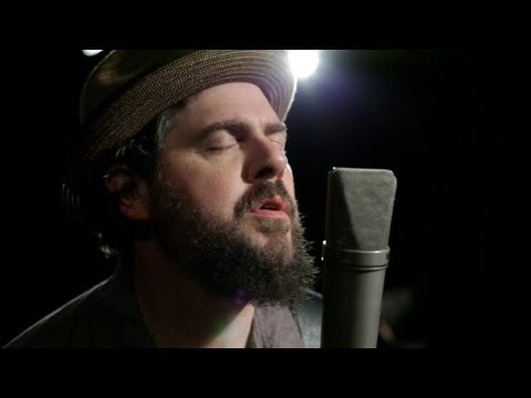 Patterson Hood - Heat Lightning Rumbles In The Distance - HearYa Live Session 9/23/12