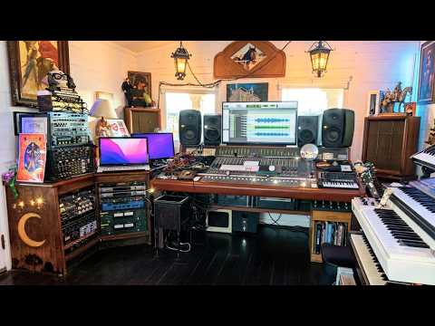Queens of the Stone Age - Making of Songs For The Deaf