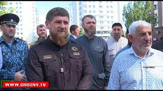 Рамзан  Кадыров ознакомился с восстановительными работами пострадавшего от пожара жилого дома в Гудермесе