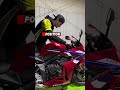 Honda E Clutch Feature Cbr650r Hondacbr Bikereview