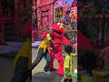 ️Gigi Kids Meet Elmo ️ Sesamestreet