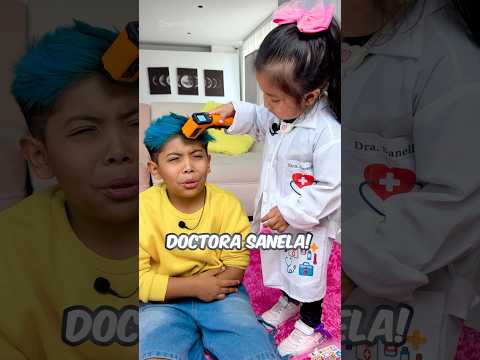 JUGANDO A LA DOCTORA SANELA #santioficial
