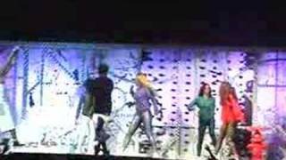 Bow Wow's dancer's perform 