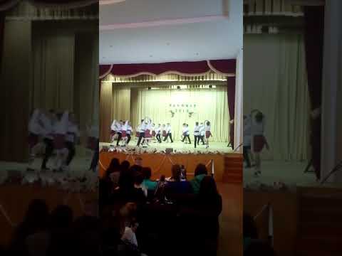 Grupa de dans Zbant dansul hutulca