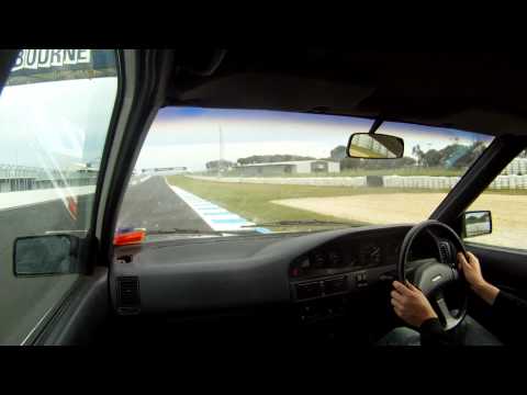 Phillip Island Supersprints - November 13th 2011: Session 8 chasing Lotus Elise, Toyota MR-2 AW11