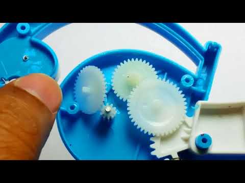 Doraemon Personal Toy Fan: Disassembling and Assembling