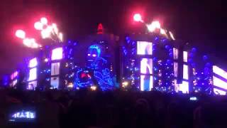 Armin van Buuren feat. Lyrica Anderson - Gotta Be Love Live at AFP 2016