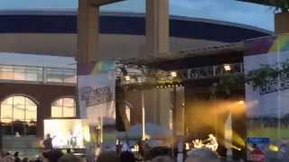 Matt and Kim - Overexposed (Buffalo 06/05/2015)