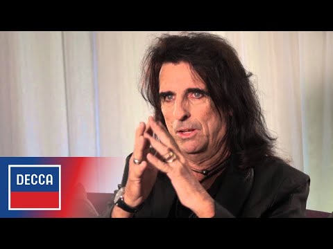 Pink Floyd's Wish You Were Here Symphonic - Alice Cooper Interview