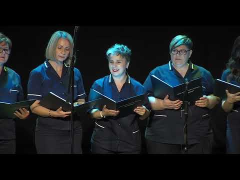 Humanitarni koncert zbor "LUCERNA" i gosti