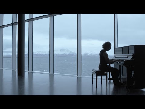 David Ianni - Snowflakes (MY URBAN PIANO Episode 5: Reykjavík)