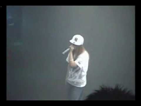 Korean female beatboxer 'beatbox SAKI'