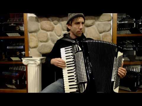 3198 - Black Excelsior Excelsiola 720 Piano Accordion LMMH 41 120 $1999